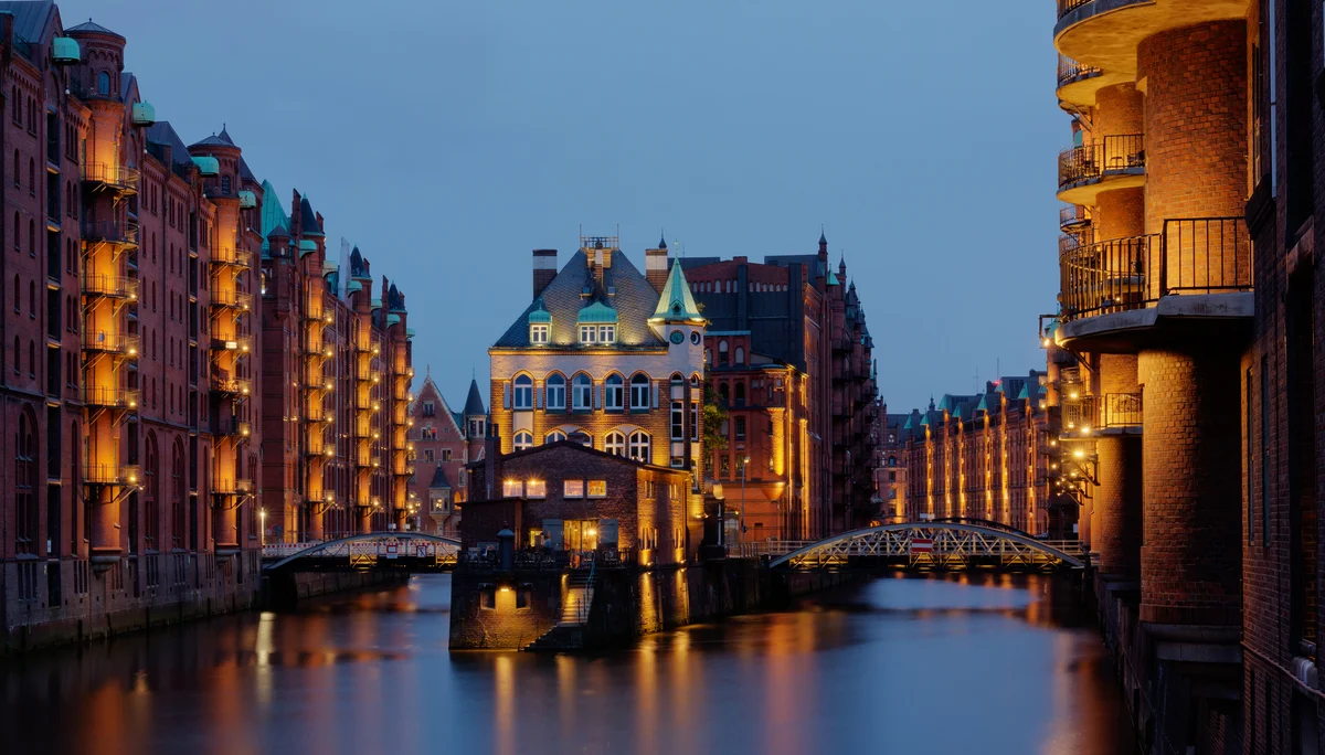 Hamburg, Speicherstadt, Wasserschloss | © Dietmar Rabich, Wikimedia Commons, CC-BY-SA-4.0
