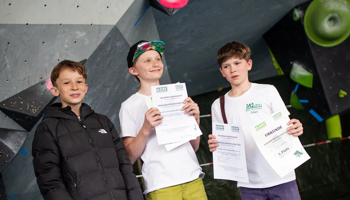 Landesmeisterschaft_Bouldern_Berlin_Sachsen_2022_Finale_Jugend_BC | © Kilian Dorner