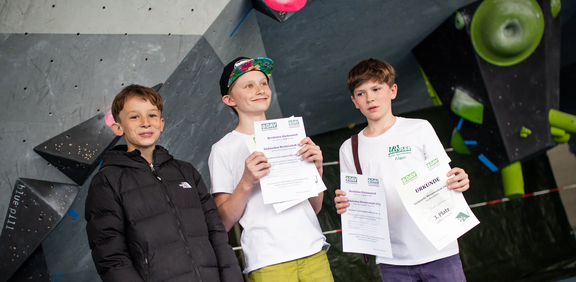 Landesmeisterschaft_Bouldern_Berlin_Sachsen_2022_Finale_Jugend_BC | © Kilian Dorner