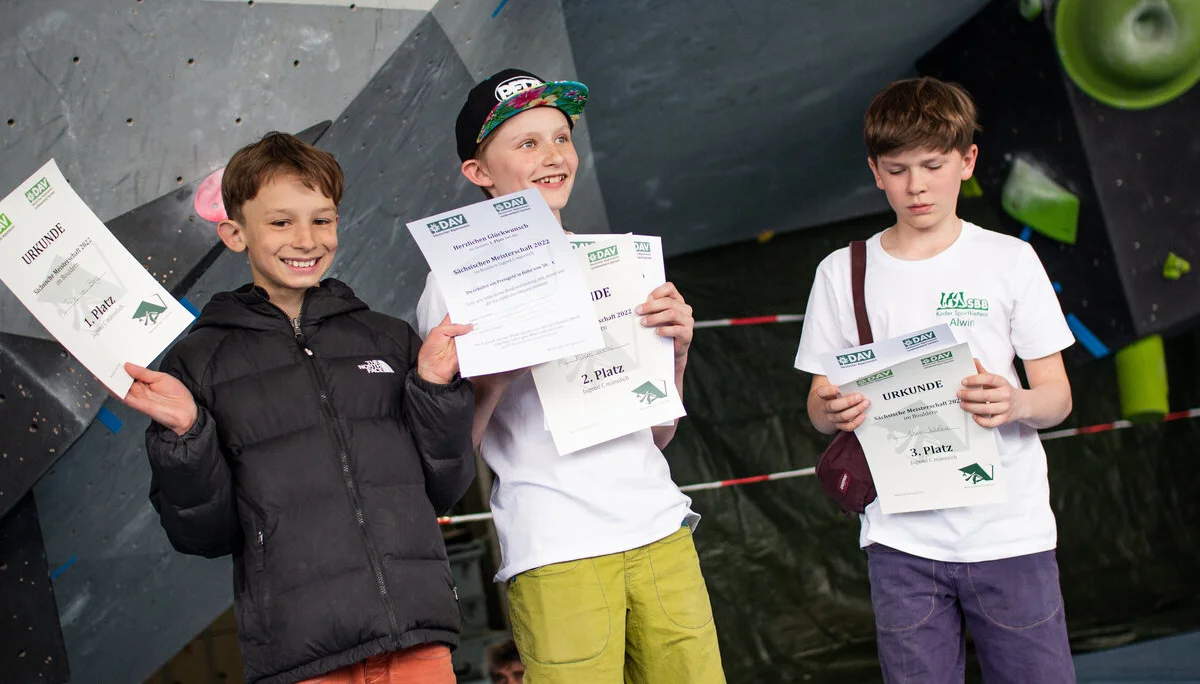 Landesmeisterschaft_Bouldern_Berlin_Sachsen_2022_Finale_Jugend_BC | © Kilian Dorner