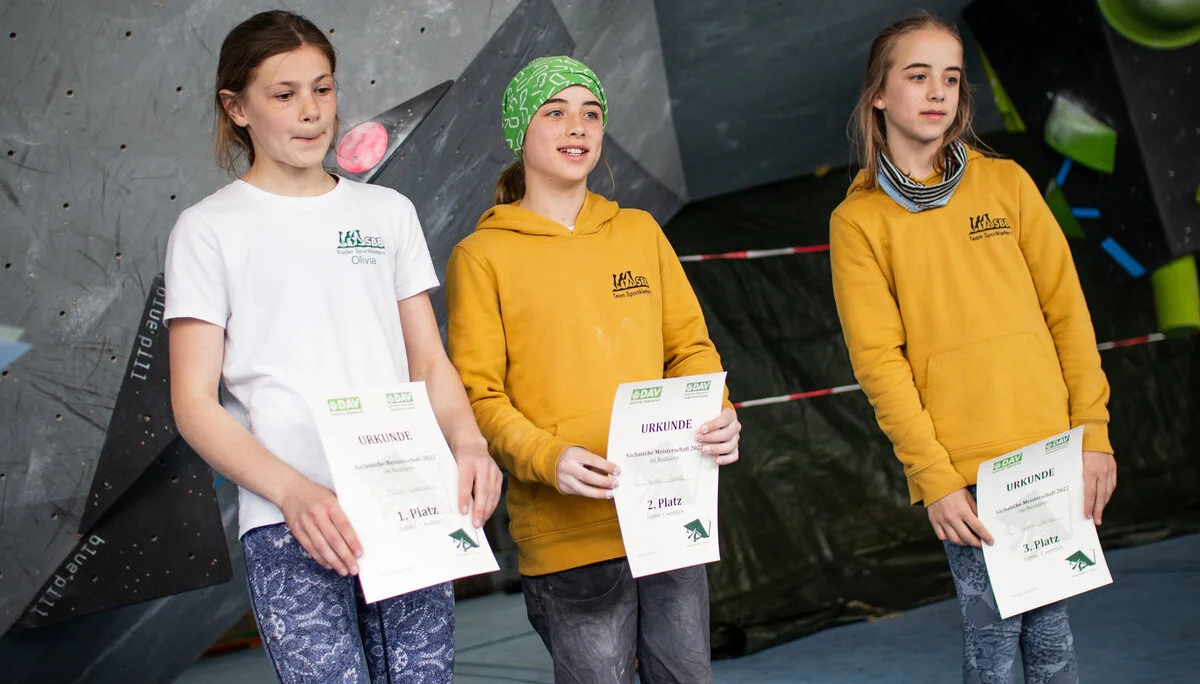 Landesmeisterschaft_Bouldern_Berlin_Sachsen_2022_Finale_Jugend_BC | © Kilian Dorner