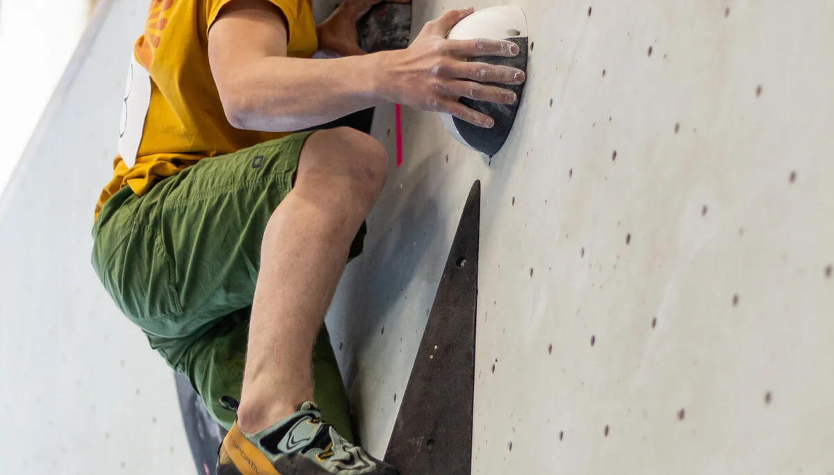 Landesmeisterschaft_Bouldern_Berlin_Sachsen_2022_Finale_Jugend_BC | © Kilian Dorner