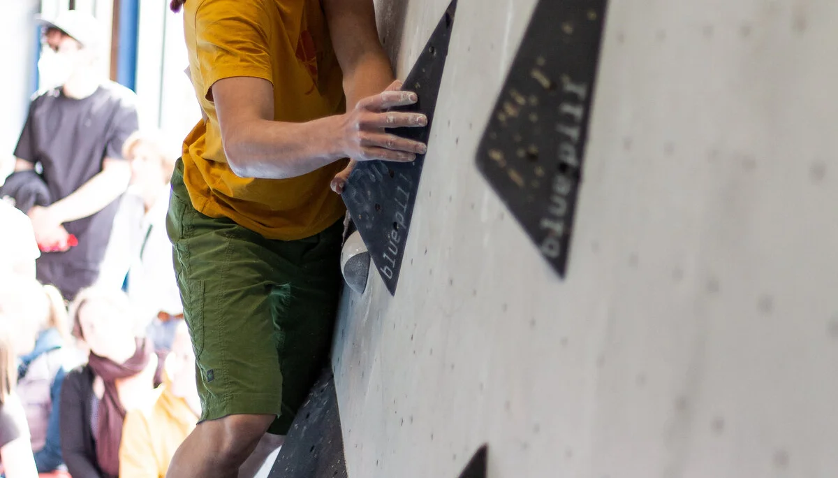 Landesmeisterschaft_Bouldern_Berlin_Sachsen_2022_Finale_Jugend_BC | © Kilian Dorner