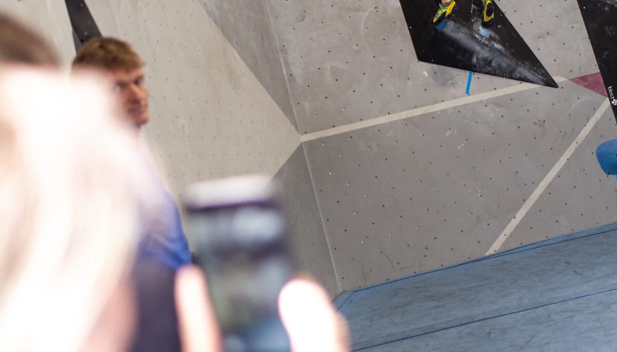 Landesmeisterschaft_Bouldern_Berlin_Sachsen_2022_Finale_Jugend_BC | © Kilian Dorner