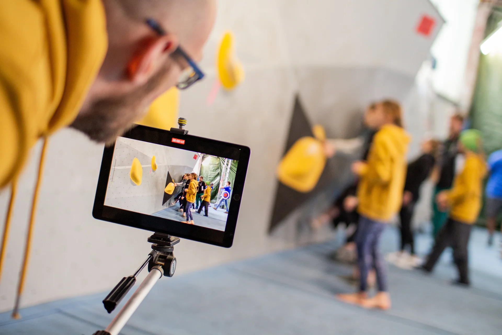 Landesmeisterschaft_Bouldern_Berlin_Sachsen_2022_Finale_Jugend_BC | © Kilian Dorner