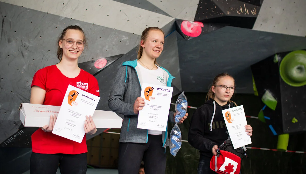 Landesmeisterschaft_Bouldern_Berlin_Sachsen_2022_Finale_Jugend_BC | © Kilian Dorner