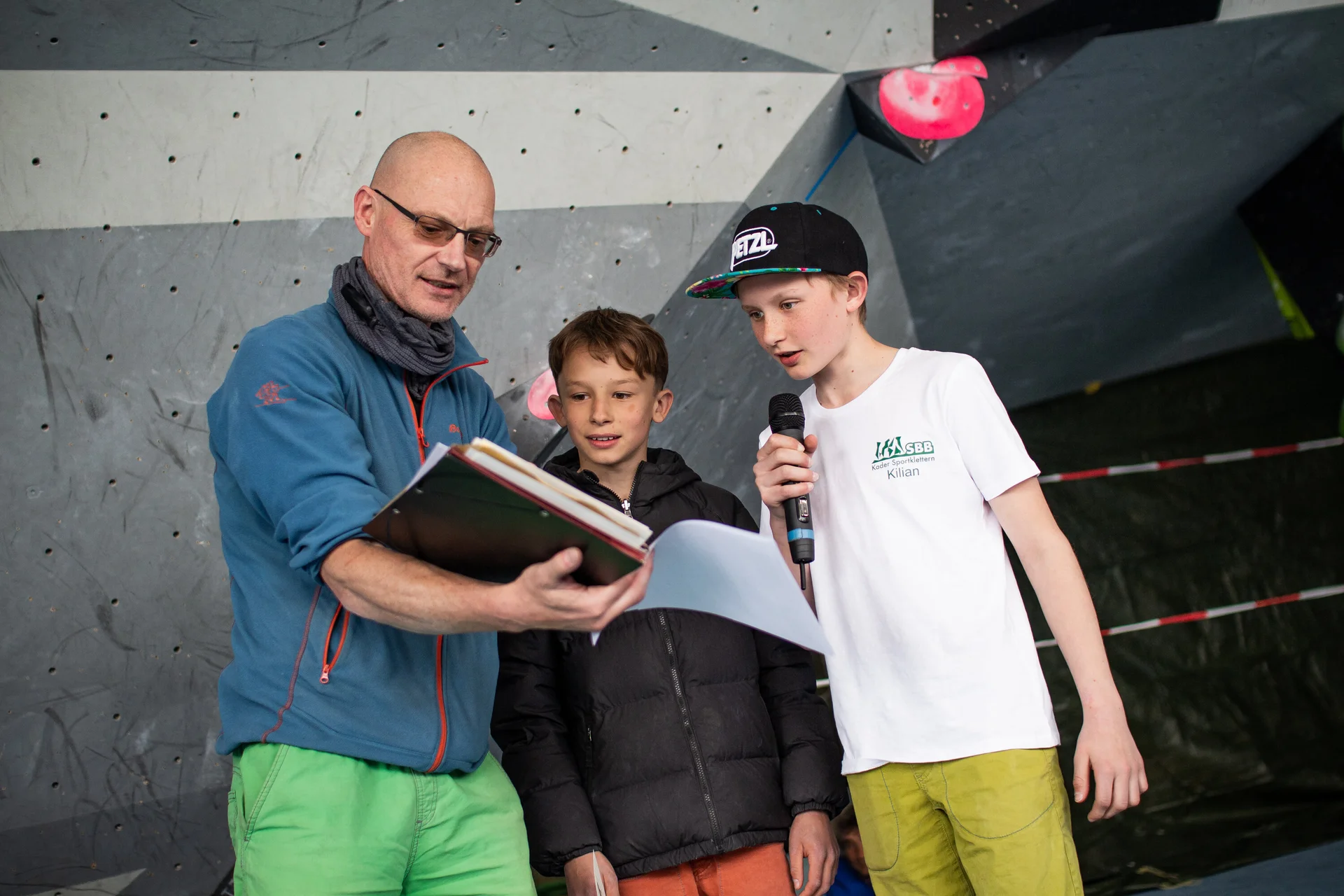 Landesmeisterschaft_Bouldern_Berlin_Sachsen_2022_Finale_Jugend_BC | © Kilian Dorner