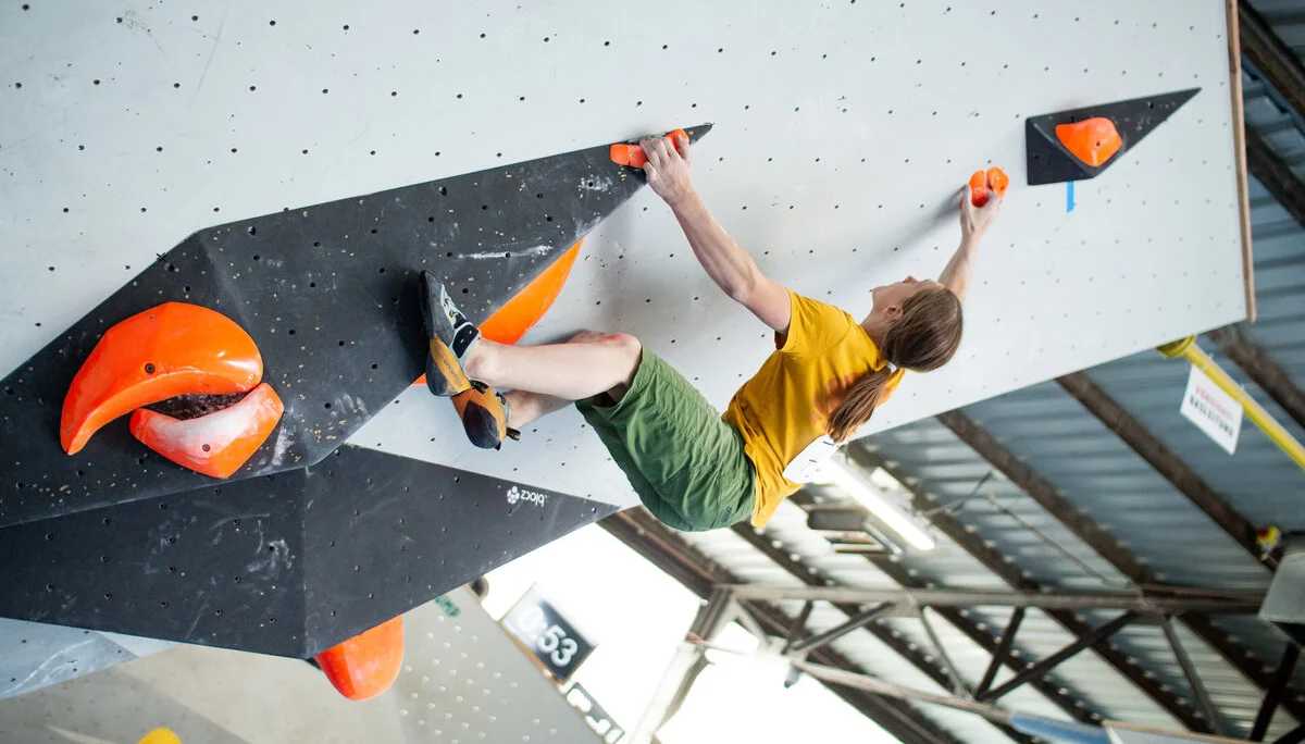 Landesmeisterschaft_Bouldern_Berlin_Sachsen_2022_Finale_Jugend_BC | © Kilian Dorner