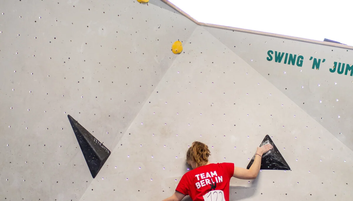 Landesmeisterschaft_Bouldern_Berlin_Sachsen_2022_Finale_Jugend_BC | © Kilian Dorner