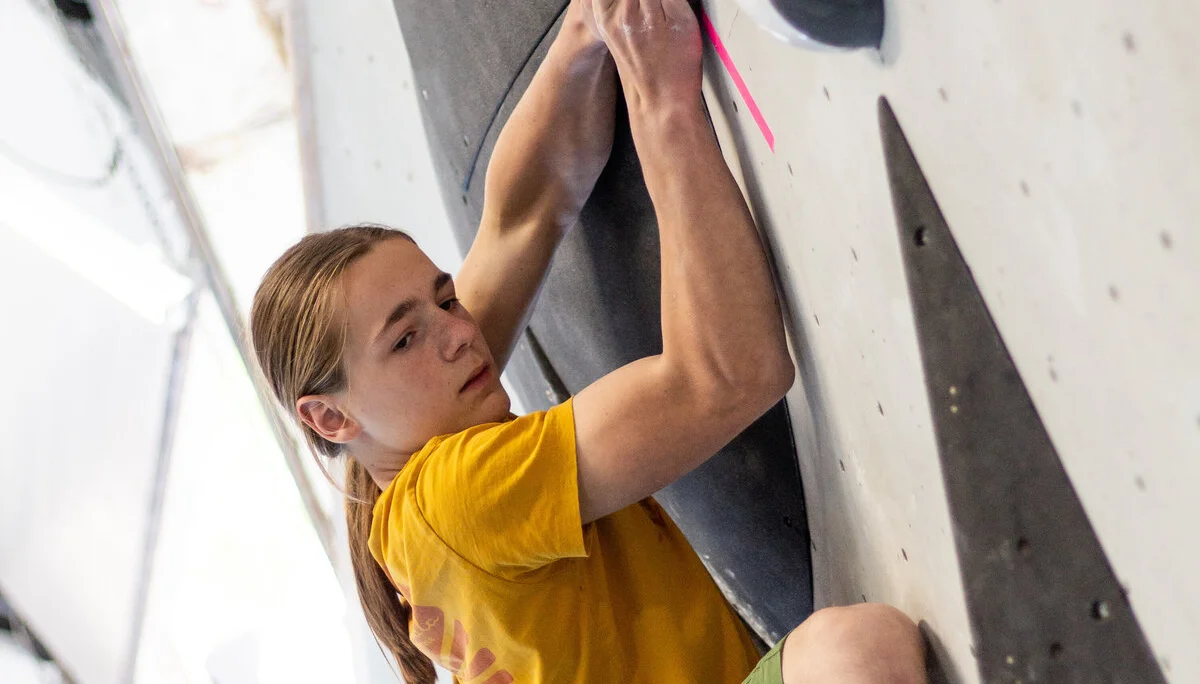 Landesmeisterschaft_Bouldern_Berlin_Sachsen_2022_Finale_Jugend_BC | © Kilian Dorner