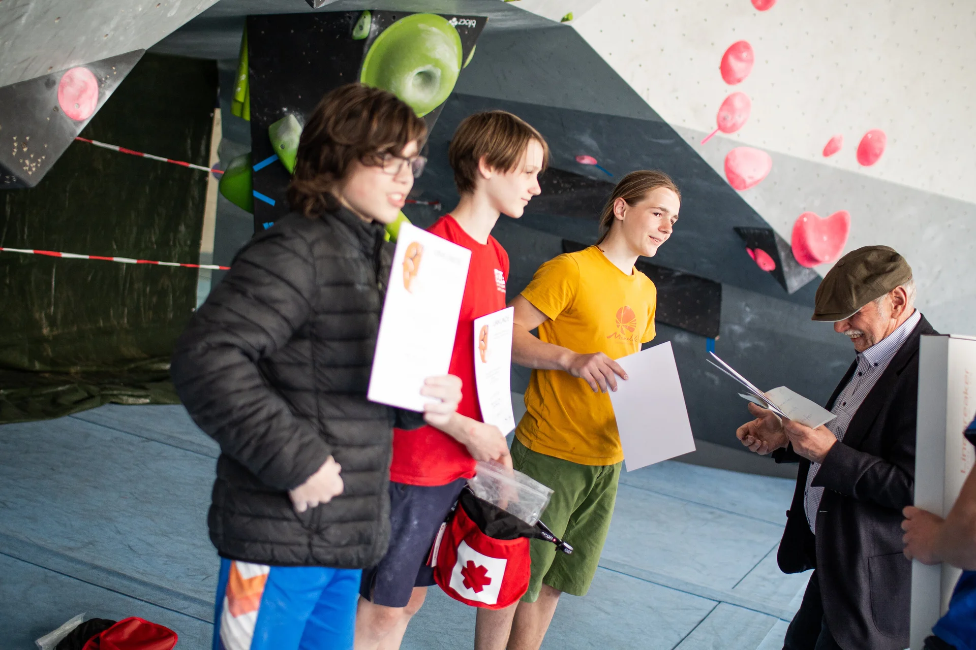 Landesmeisterschaft_Bouldern_Berlin_Sachsen_2022_Finale_Jugend_BC | © Kilian Dorner