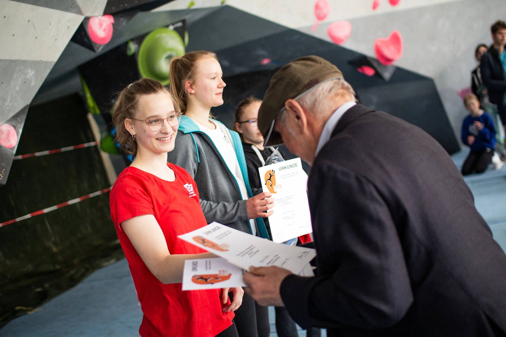 Landesmeisterschaft_Bouldern_Berlin_Sachsen_2022_Finale_Jugend_BC | © Kilian Dorner