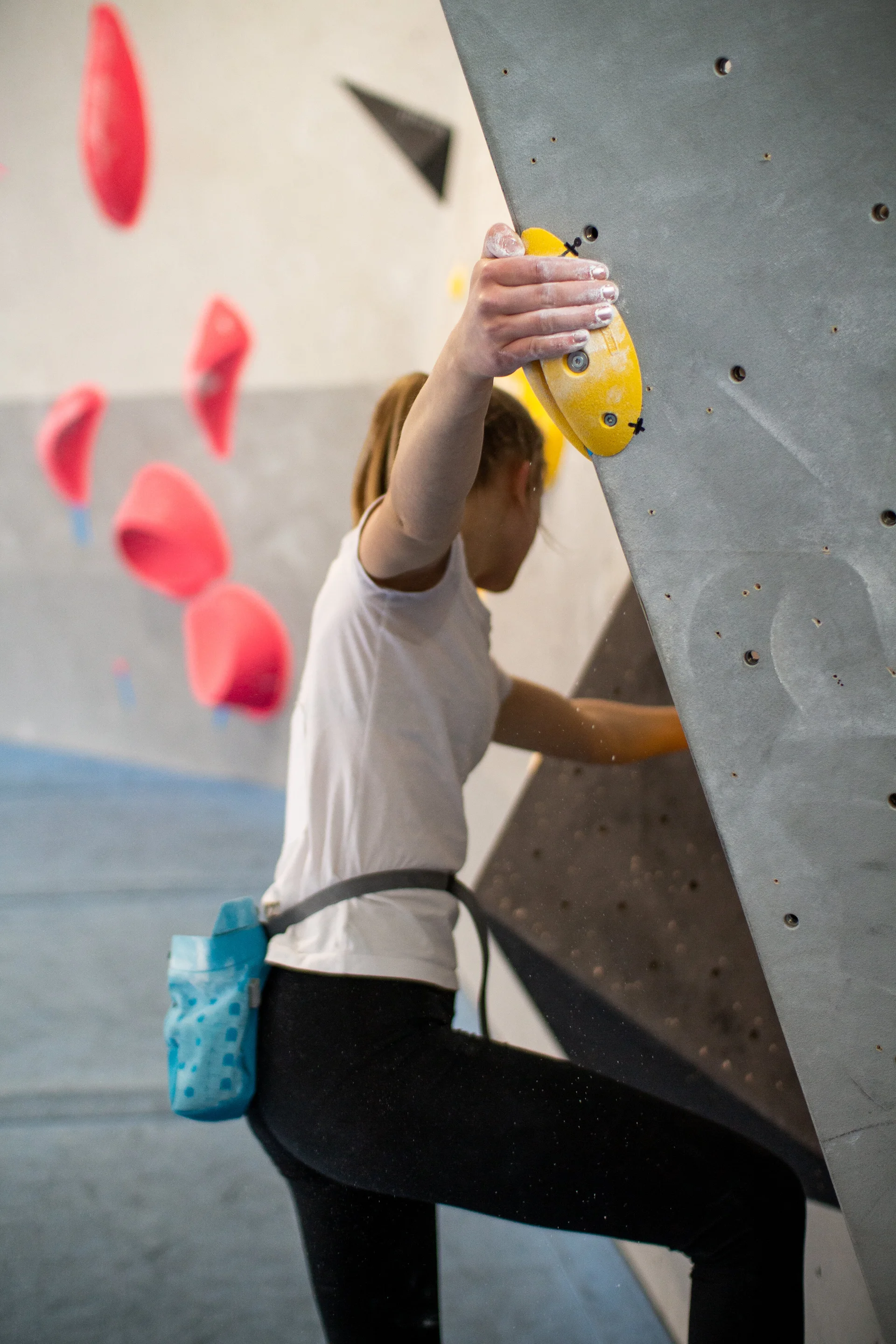 Landesmeisterschaft_Bouldern_Berlin_Sachsen_2022_Finale_Jugend_BC | © Kilian Dorner