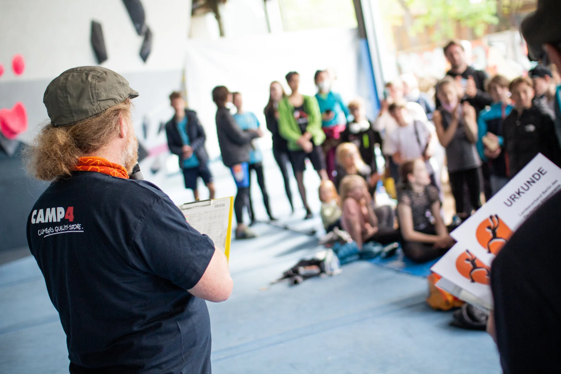 Landesmeisterschaft_Bouldern_Berlin_Sachsen_2022_Finale_Jugend_BC | © Kilian Dorner