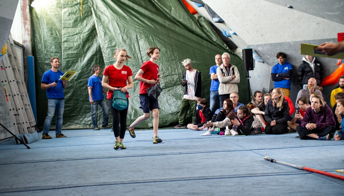 Landesmeisterschaft_Bouldern_Berlin_Sachsen_2022_Finale_Jugend_BC | © Kilian Dorner