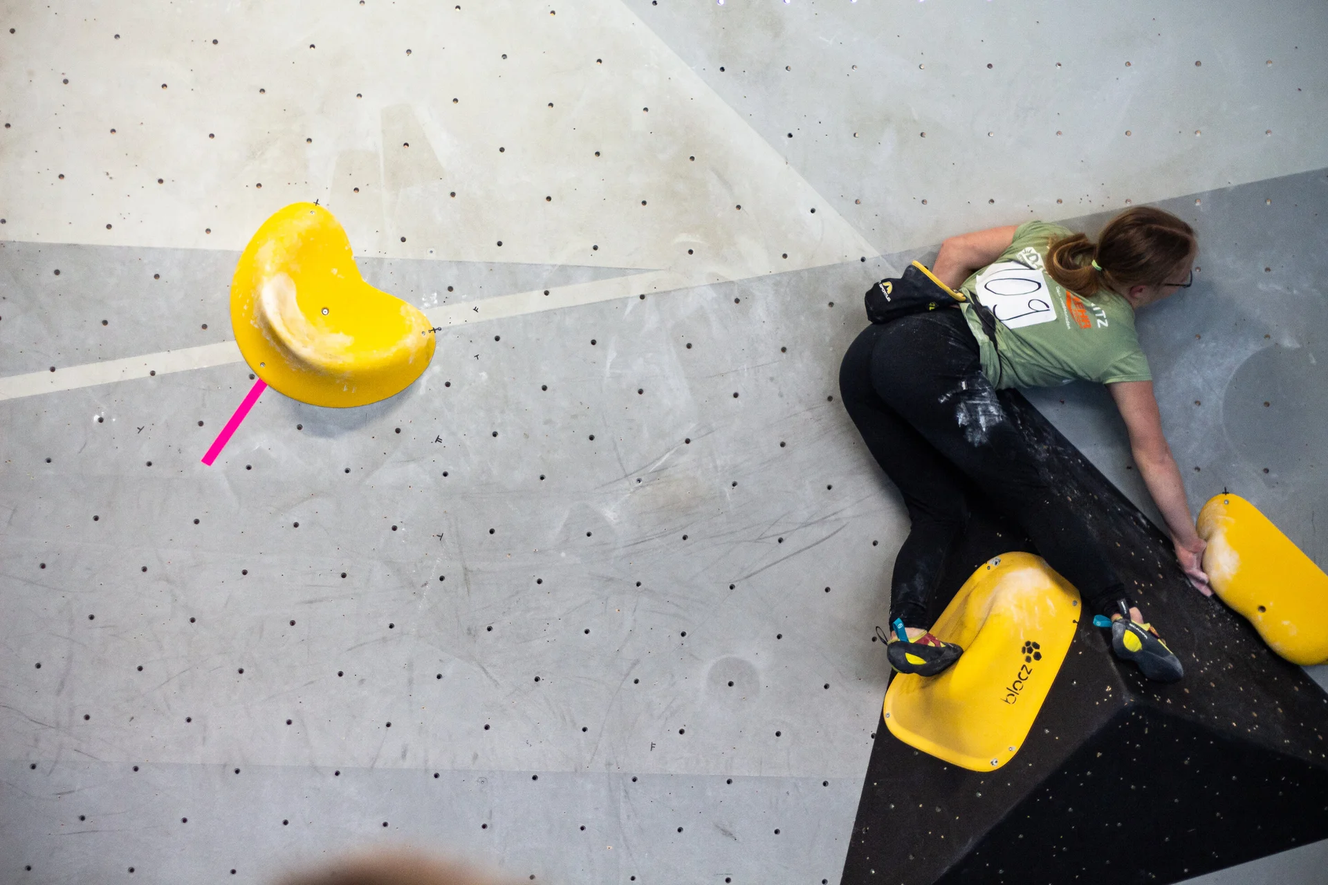 Landesmeisterschaft_Bouldern_Berlin_Sachsen_2022_Finale_Jugend_BC | © Kilian Dorner