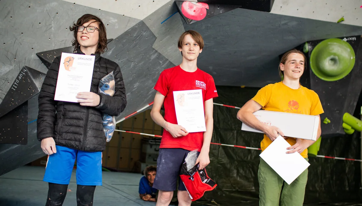 Landesmeisterschaft_Bouldern_Berlin_Sachsen_2022_Finale_Jugend_BC | © Kilian Dorner