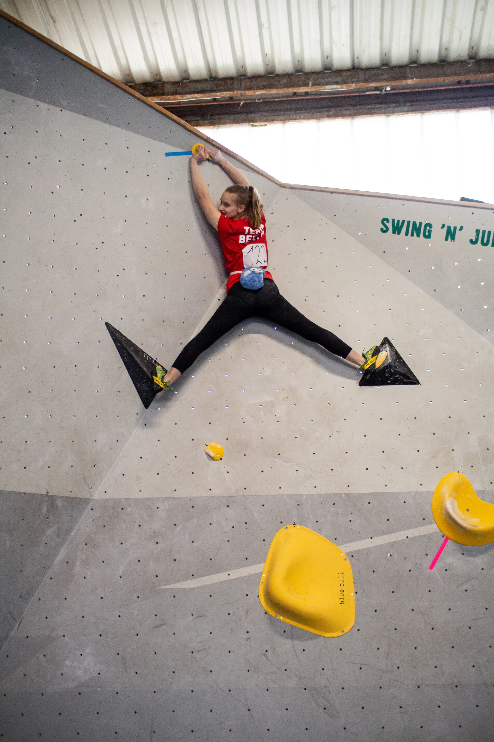 Landesmeisterschaft_Bouldern_Berlin_Sachsen_2022_Finale_Jugend_BC | © Kilian Dorner