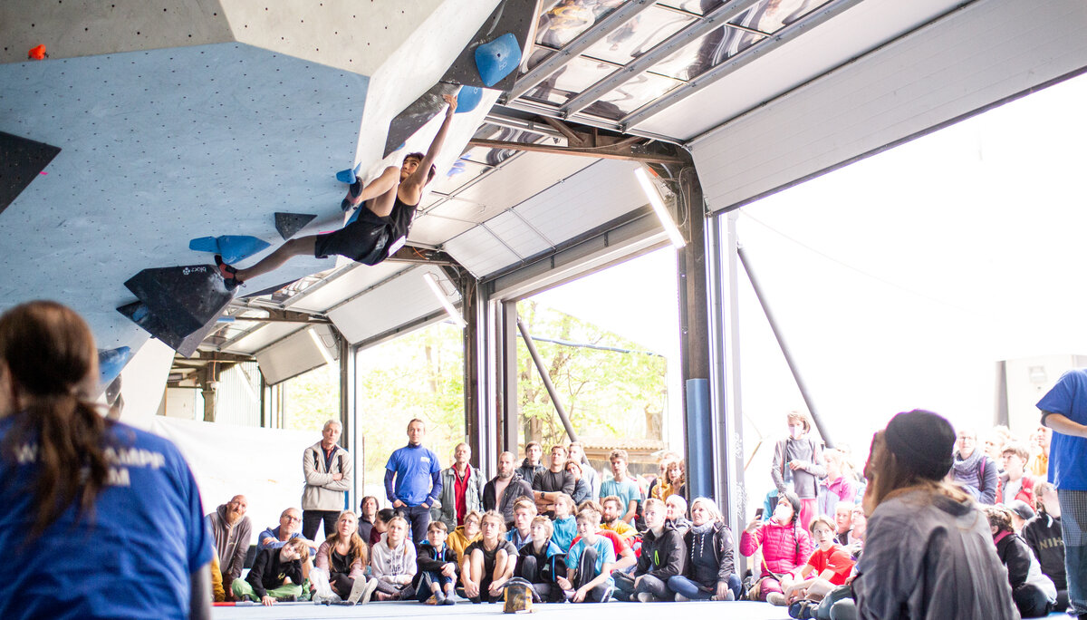 Landesmeisterschaft_Bouldern_Berlin_Sachsen_2022_Finale_Jugend_BC | © Kilian Dorner Landesmeisterschaft_Bouldern_Berlin_Sachsen_2022_Finale_Jugend_BC | © Kilian Dorner