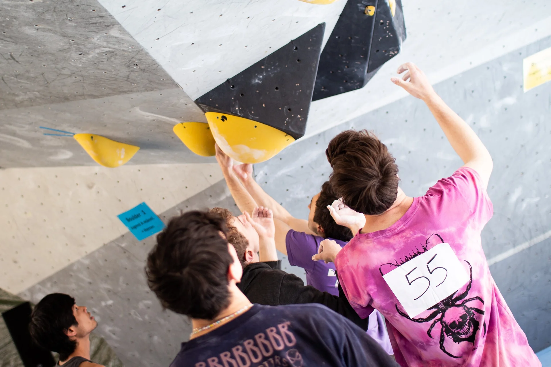 Landesmeisterschaft_Bouldern_Berlin_Sachsen_2022_Finale_Jugend_A_Erwachsene | © Kilian Dorner