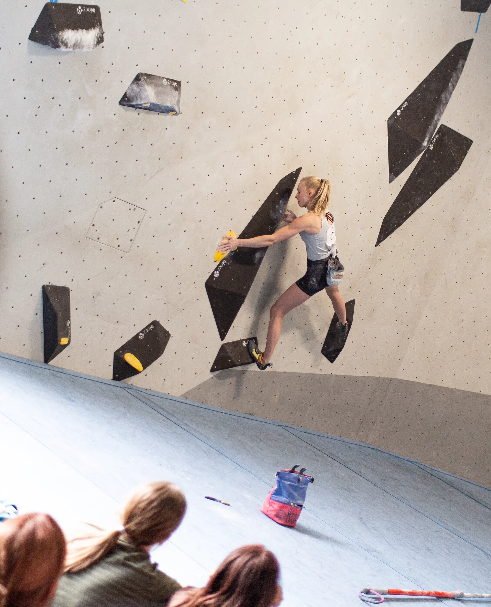 Landesmeisterschaft_Bouldern_Berlin_Sachsen_2022_Finale_Jugend_A_Erwachsene | © Kilian Dorner