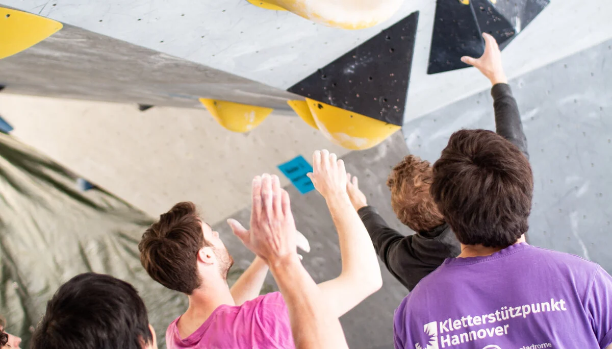 Landesmeisterschaft_Bouldern_Berlin_Sachsen_2022_Finale_Jugend_A_Erwachsene | © Kilian Dorner