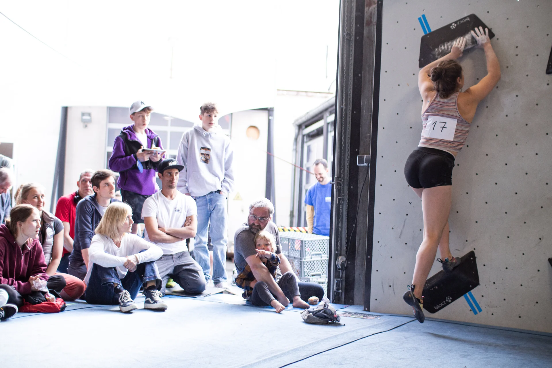 Landesmeisterschaft_Bouldern_Berlin_Sachsen_2022_Finale_Jugend_A_Erwachsene | © Kilian Dorner