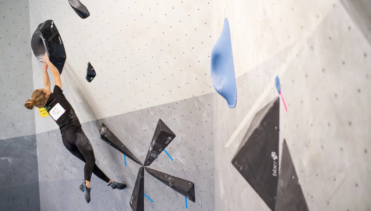 Landesmeisterschaft_Bouldern_Berlin_Sachsen_2022_Finale_Jugend_A_Erwachsene | © Kilian Dorner