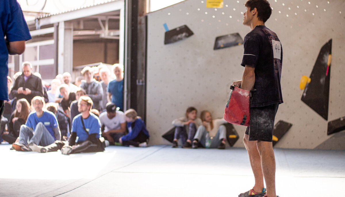 Landesmeisterschaft_Bouldern_Berlin_Sachsen_2022_Finale_Jugend_A_Erwachsene | © Kilian Dorner Landesmeisterschaft_Bouldern_Berlin_Sachsen_2022_Finale_Jugend_A_Erwachsene | © Kilian Dorner