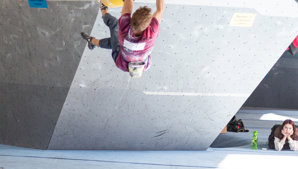 Landesmeisterschaft_Bouldern_Berlin_Sachsen_2022_Finale_Jugend_A_Erwachsene | © Kilian Dorner Landesmeisterschaft_Bouldern_Berlin_Sachsen_2022_Finale_Jugend_A_Erwachsene | © Kilian Dorner