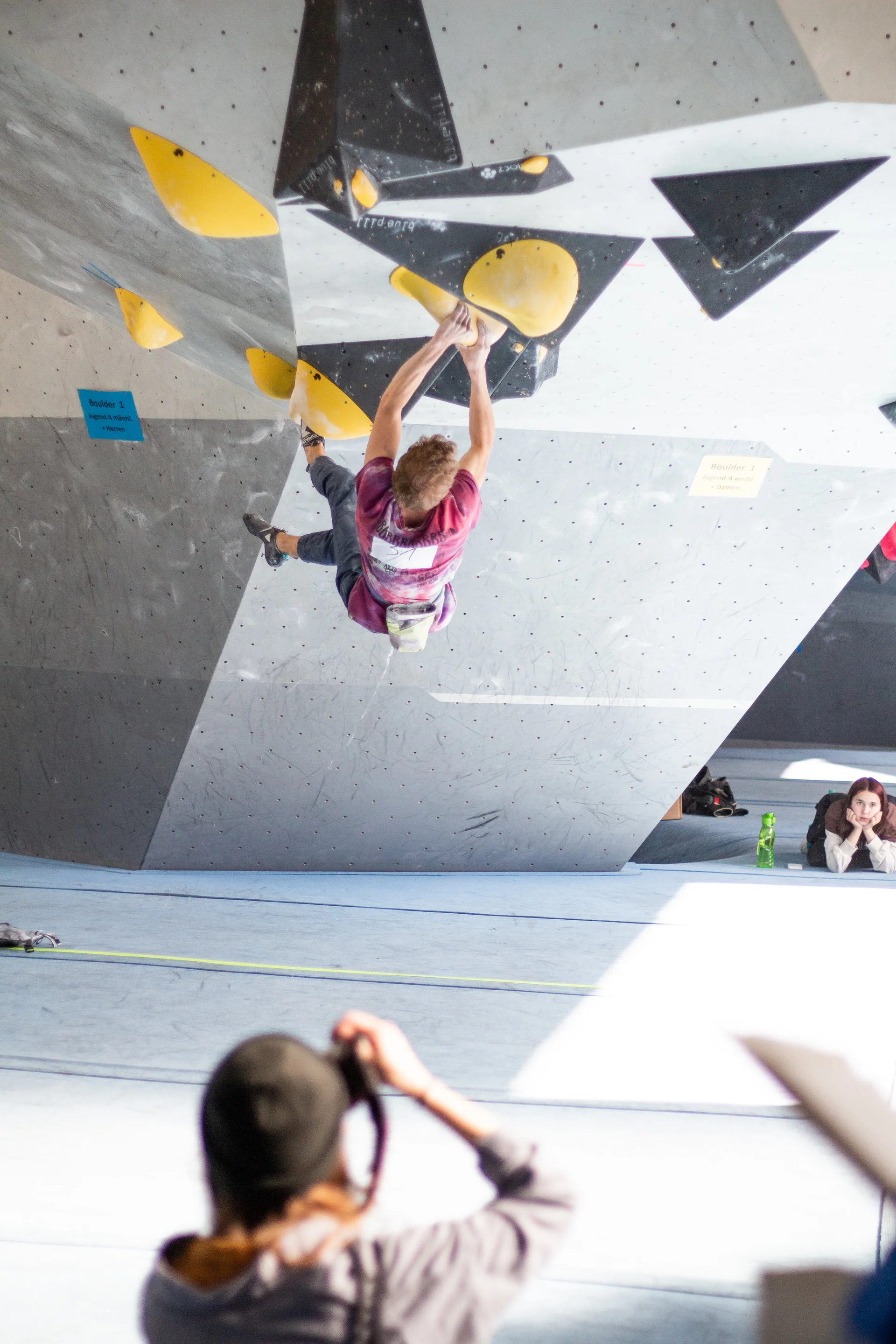 Landesmeisterschaft_Bouldern_Berlin_Sachsen_2022_Finale_Jugend_A_Erwachsene | © Kilian Dorner