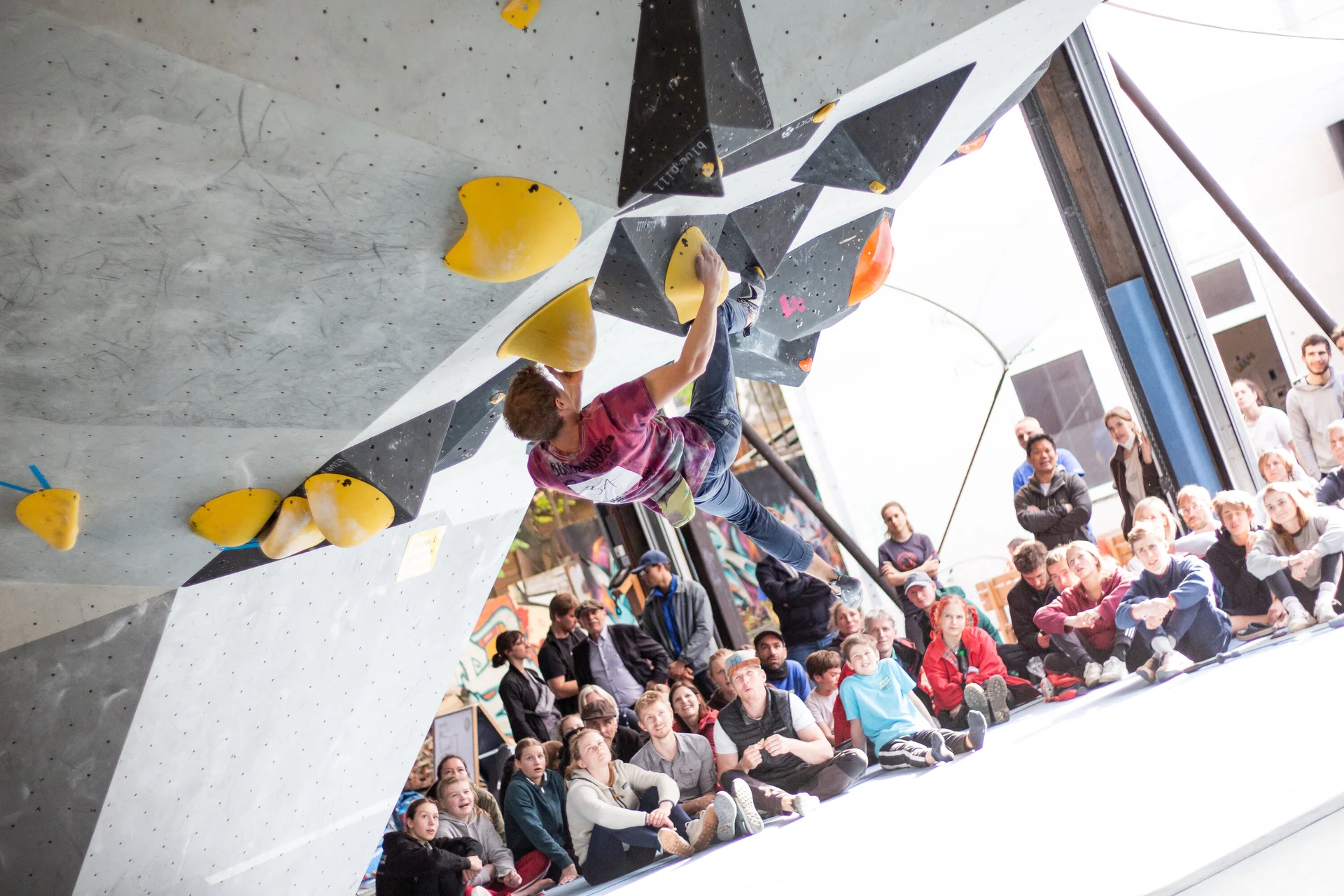 Landesmeisterschaft_Bouldern_Berlin_Sachsen_2022_Finale_Jugend_A_Erwachsene | © Kilian Dorner