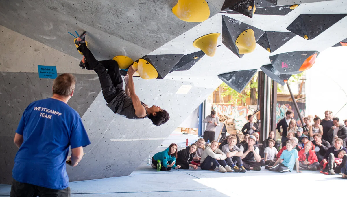 Landesmeisterschaft_Bouldern_Berlin_Sachsen_2022_Finale_Jugend_A_Erwachsene | © Kilian Dorner