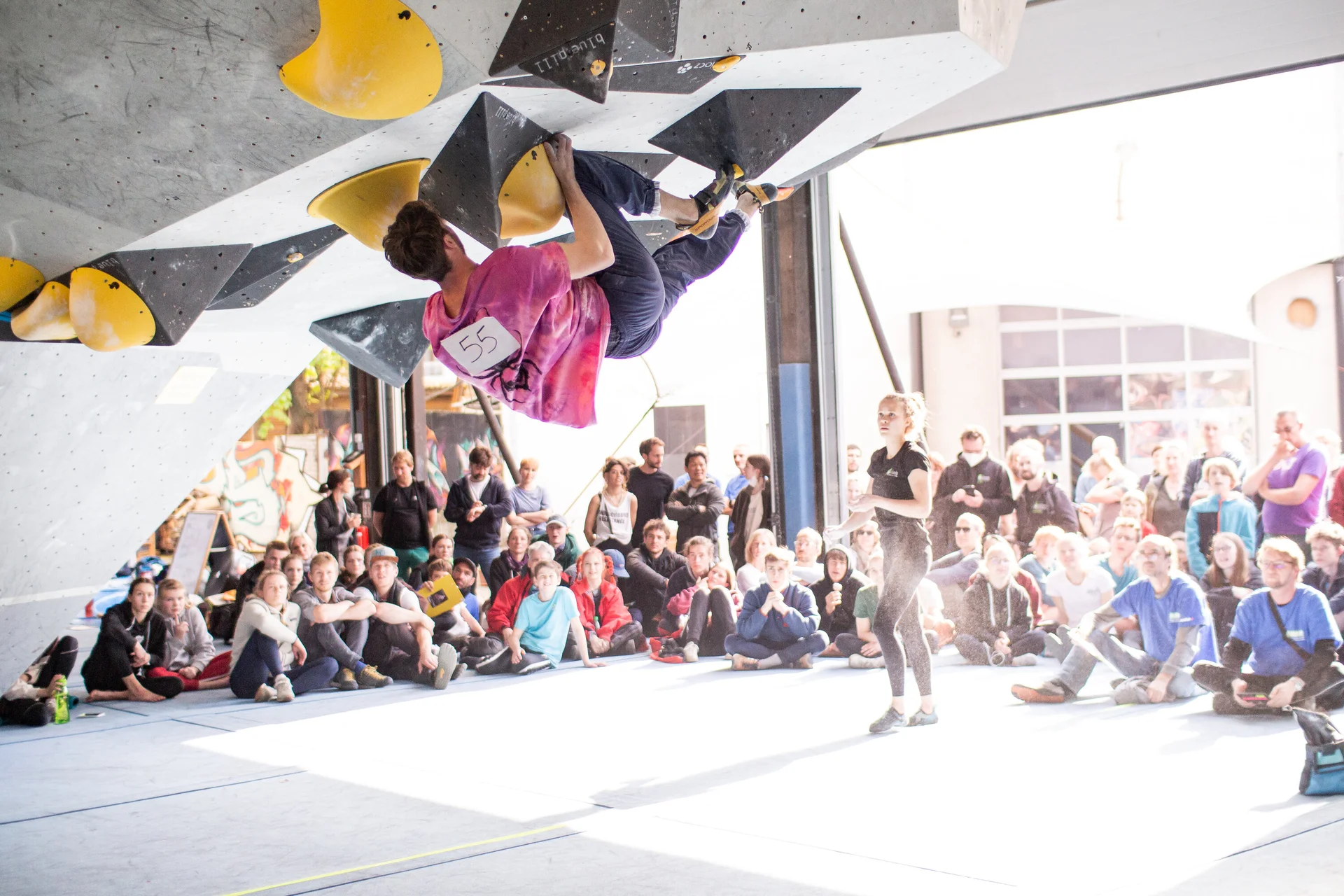 Landesmeisterschaft_Bouldern_Berlin_Sachsen_2022_Finale_Jugend_A_Erwachsene | © Kilian Dorner