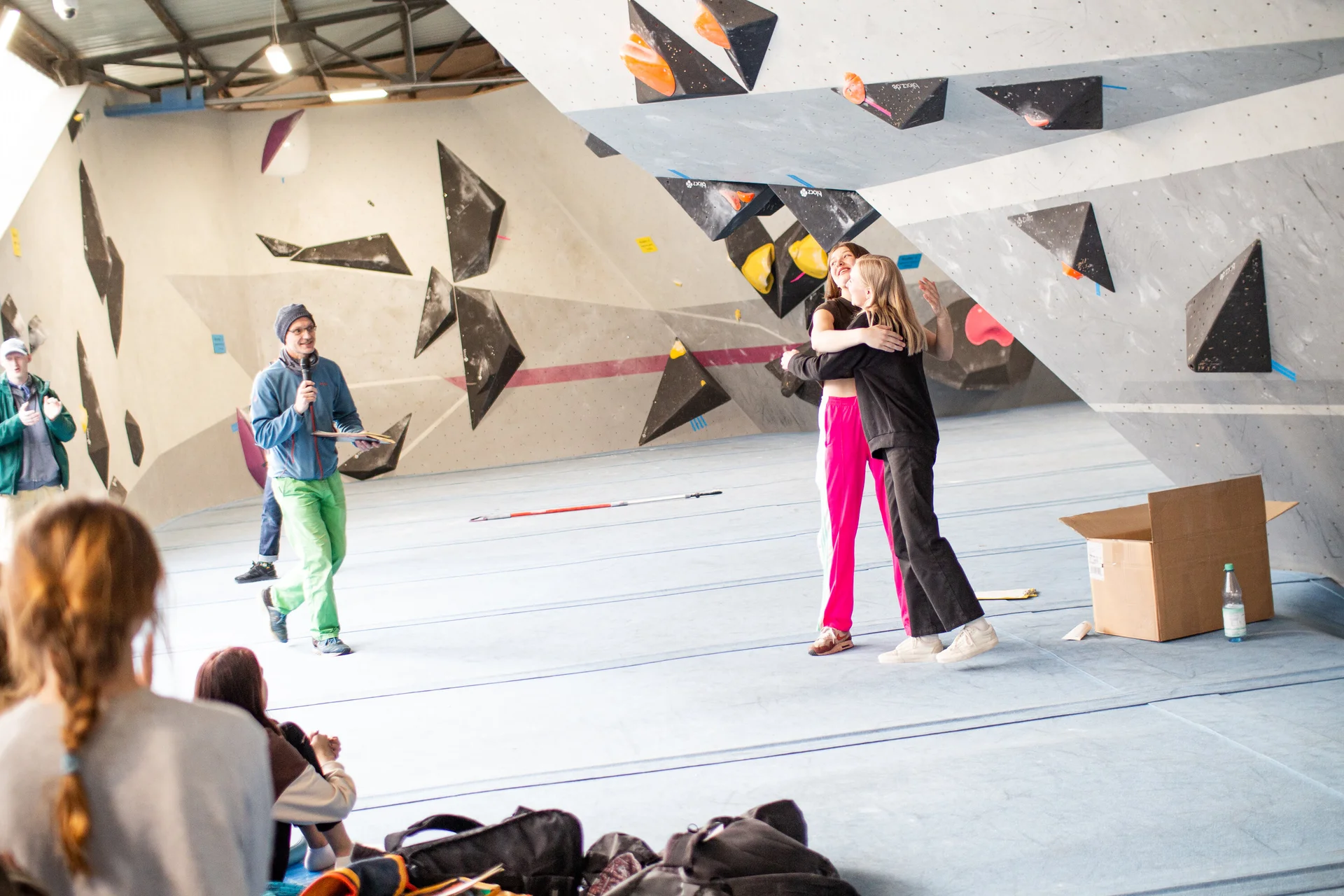 Landesmeisterschaft_Bouldern_Berlin_Sachsen_2022_Finale_Jugend_A_Erwachsene | © Kilian Dorner