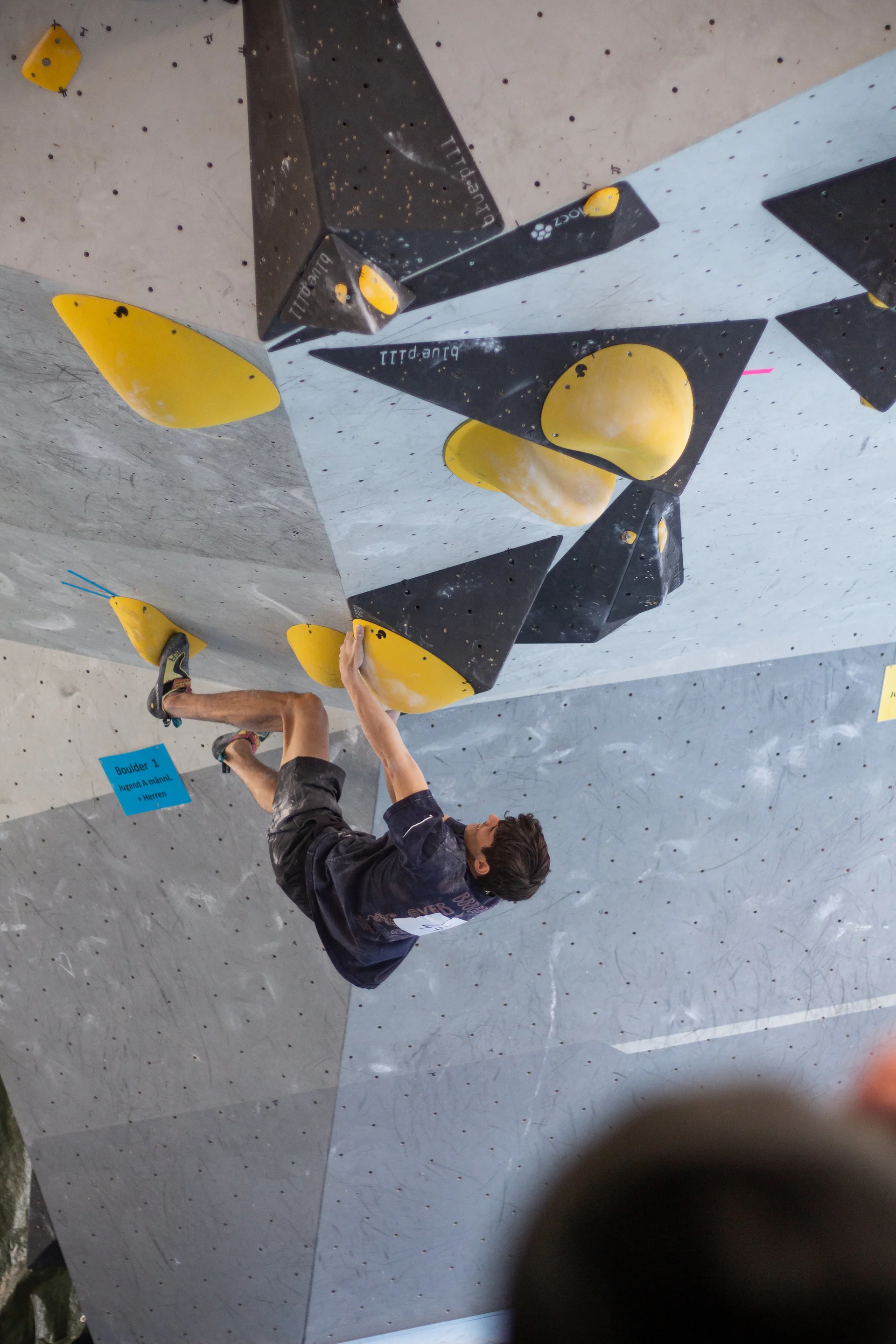 Landesmeisterschaft_Bouldern_Berlin_Sachsen_2022_Finale_Jugend_A_Erwachsene | © Kilian Dorner