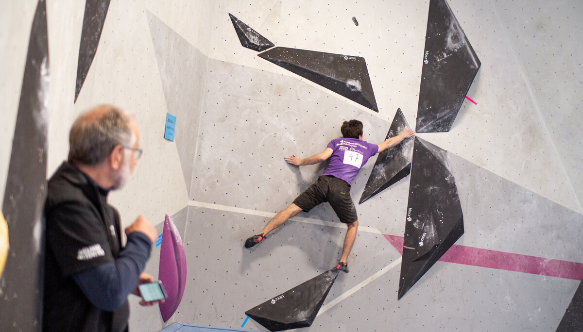 Landesmeisterschaft_Bouldern_Berlin_Sachsen_2022_Finale_Jugend_A_Erwachsene | © Kilian Dorner Landesmeisterschaft_Bouldern_Berlin_Sachsen_2022_Finale_Jugend_A_Erwachsene | © Kilian Dorner