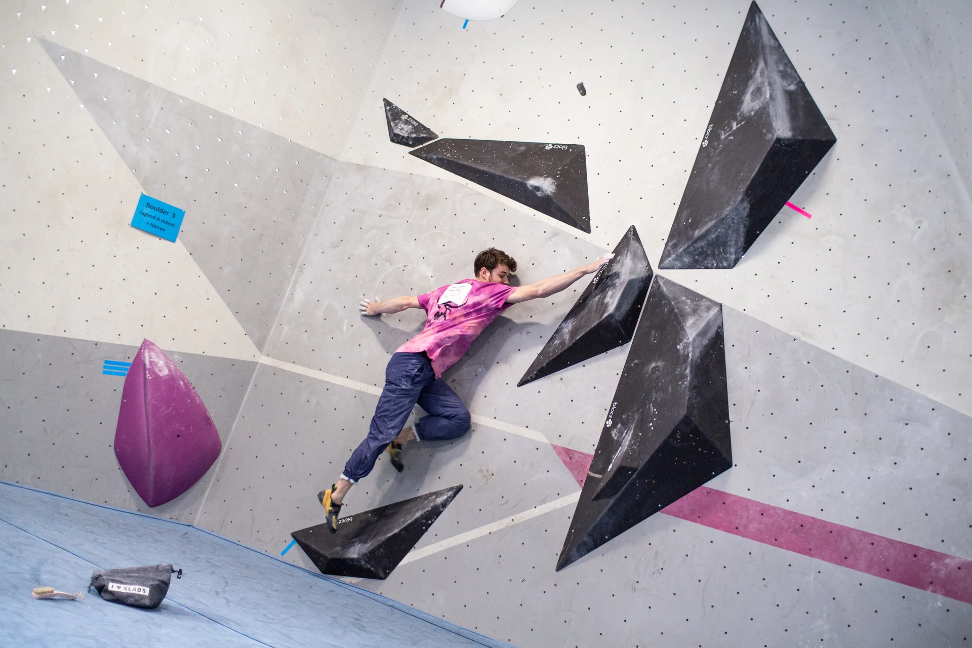 Landesmeisterschaft_Bouldern_Berlin_Sachsen_2022_Finale_Jugend_A_Erwachsene | © Kilian Dorner