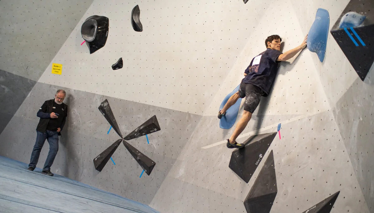 Landesmeisterschaft_Bouldern_Berlin_Sachsen_2022_Finale_Jugend_A_Erwachsene | © Kilian Dorner