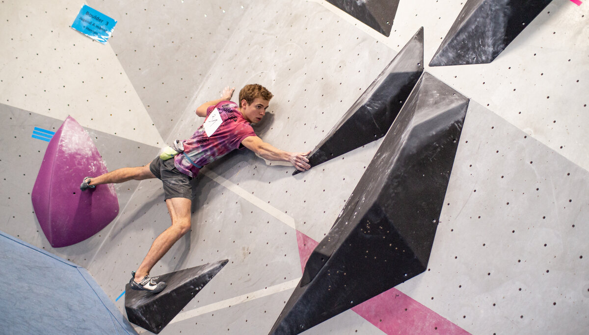 Landesmeisterschaft_Bouldern_Berlin_Sachsen_2022_Finale_Jugend_A_Erwachsene | © Kilian Dorner Landesmeisterschaft_Bouldern_Berlin_Sachsen_2022_Finale_Jugend_A_Erwachsene | © Kilian Dorner