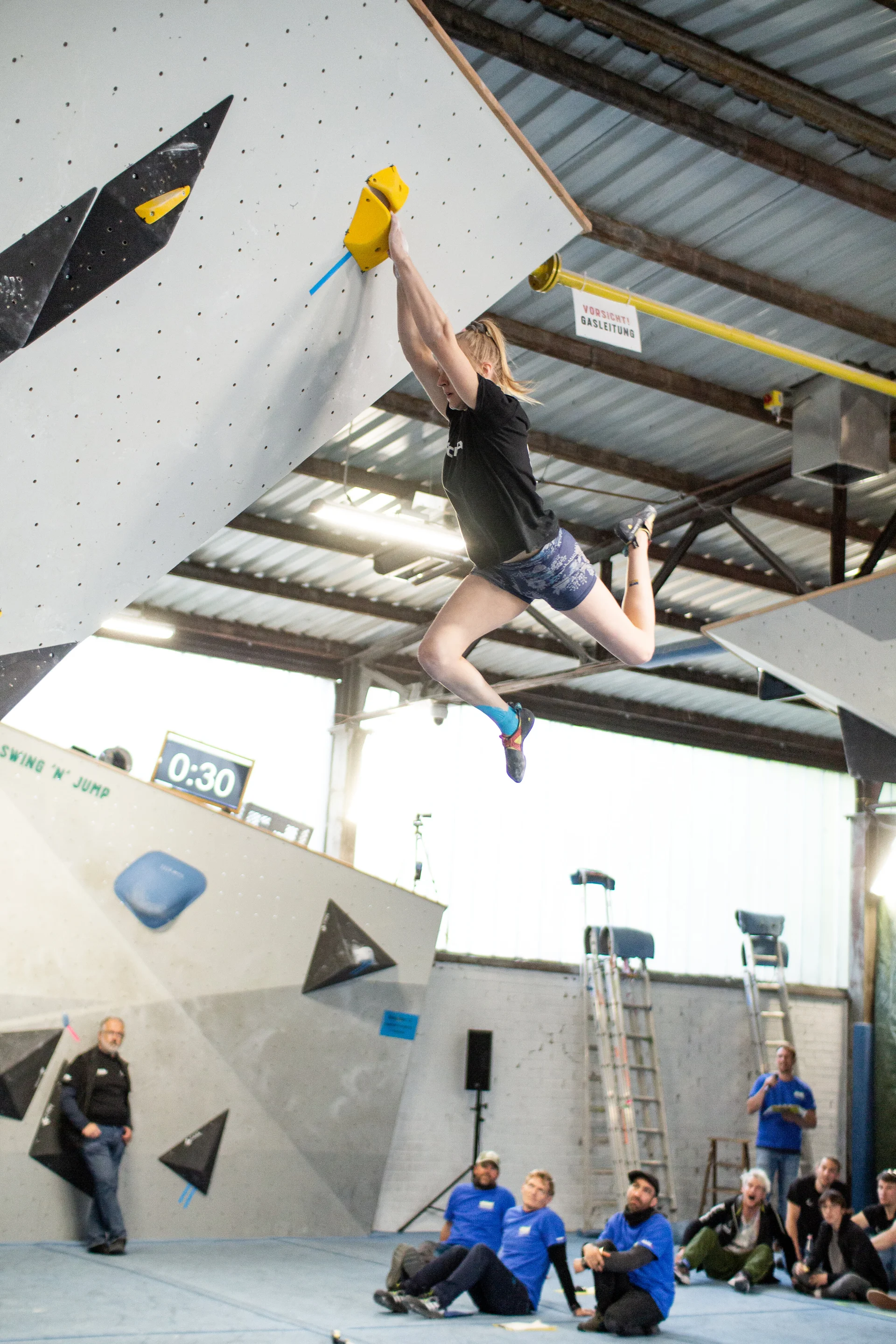 Landesmeisterschaft_Bouldern_Berlin_Sachsen_2022_Finale_Jugend_A_Erwachsene | © Kilian Dorner