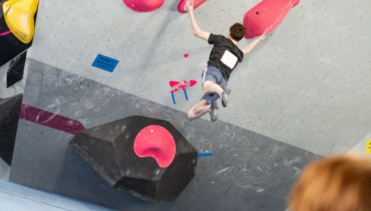 Landesmeisterschaft_Bouldern_Berlin_Sachsen_2022_Finale_Jugend_A_Erwachsene | © Kilian Dorner Landesmeisterschaft_Bouldern_Berlin_Sachsen_2022_Finale_Jugend_A_Erwachsene | © Kilian Dorner