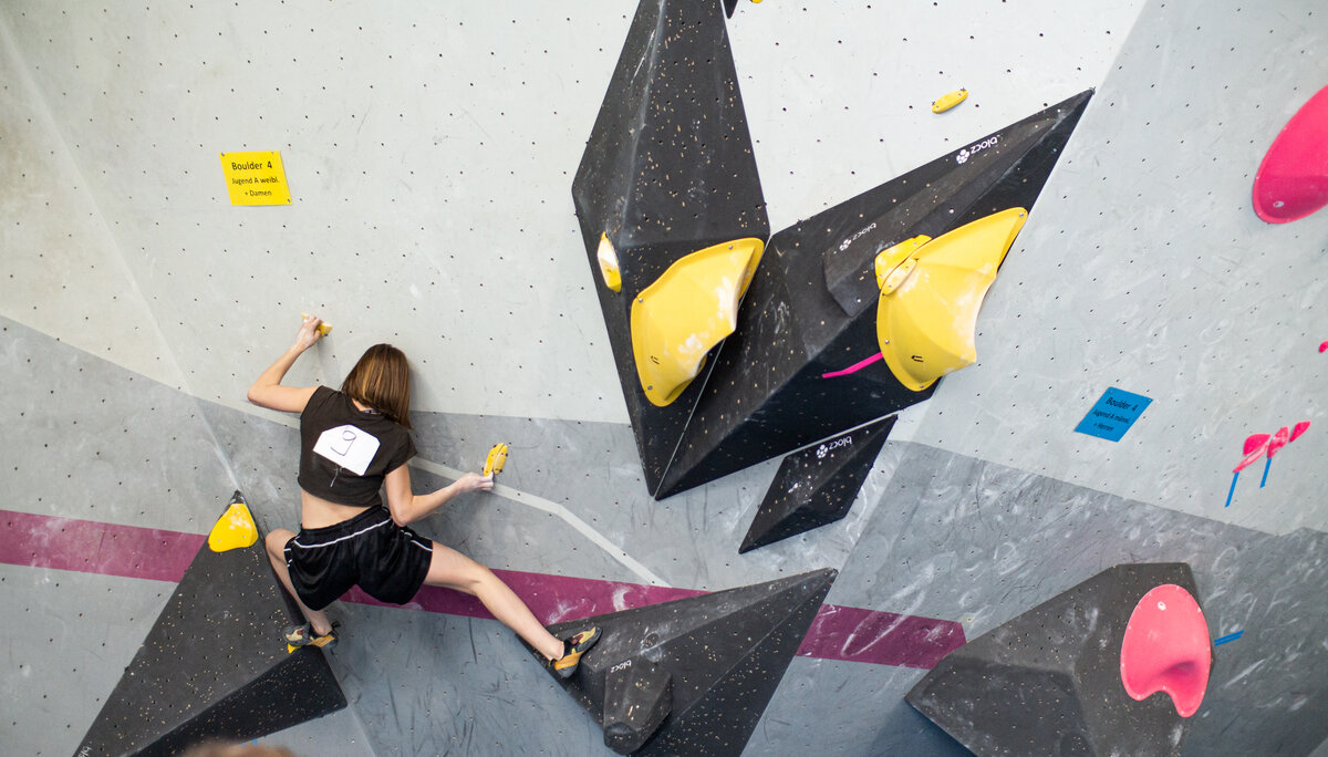 Landesmeisterschaft_Bouldern_Berlin_Sachsen_2022_Finale_Jugend_A_Erwachsene | © Kilian Dorner Landesmeisterschaft_Bouldern_Berlin_Sachsen_2022_Finale_Jugend_A_Erwachsene | © Kilian Dorner