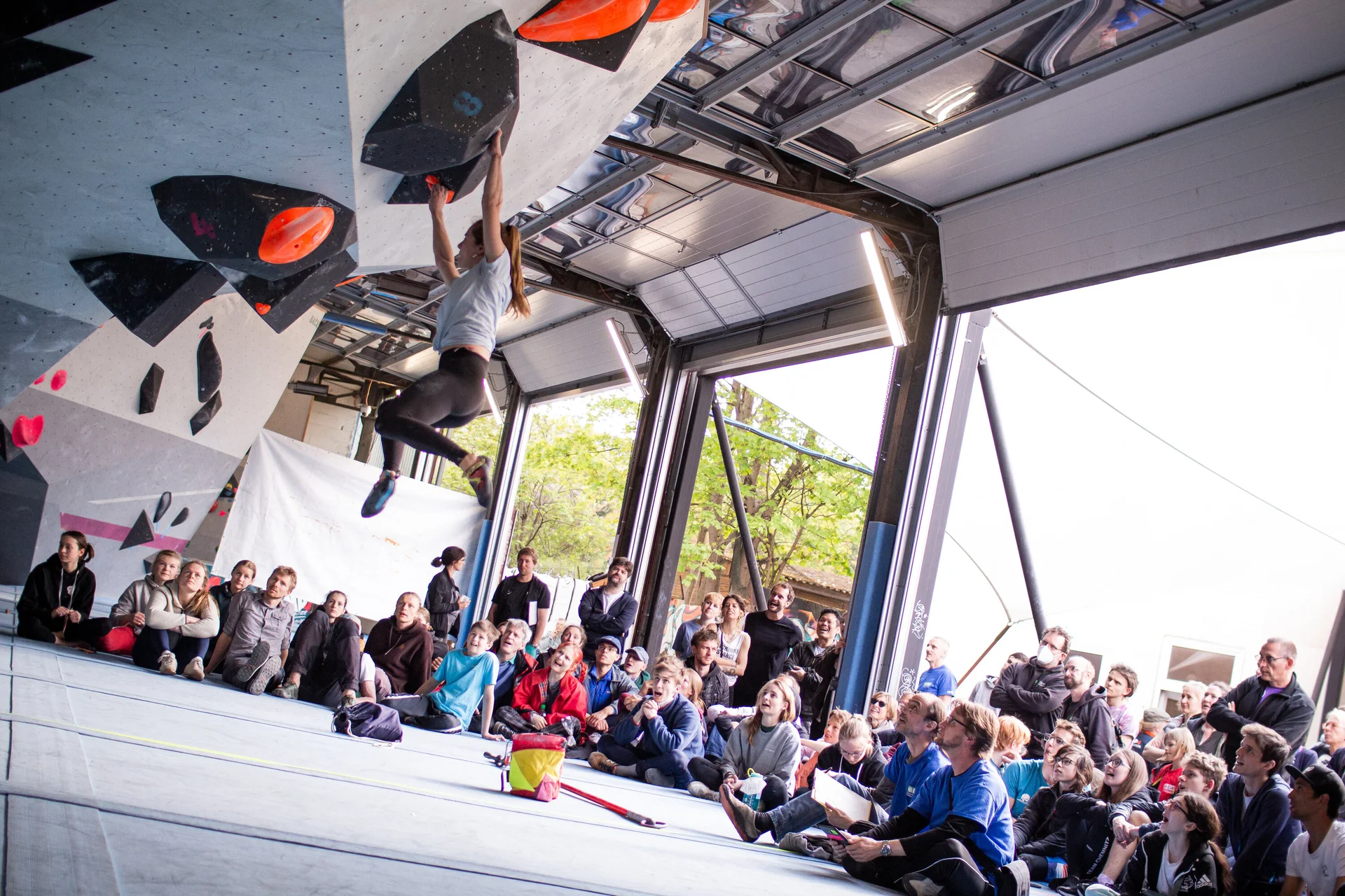 Landesmeisterschaft_Bouldern_Berlin_Sachsen_2022_Finale_Jugend_A_Erwachsene | © Kilian Dorner