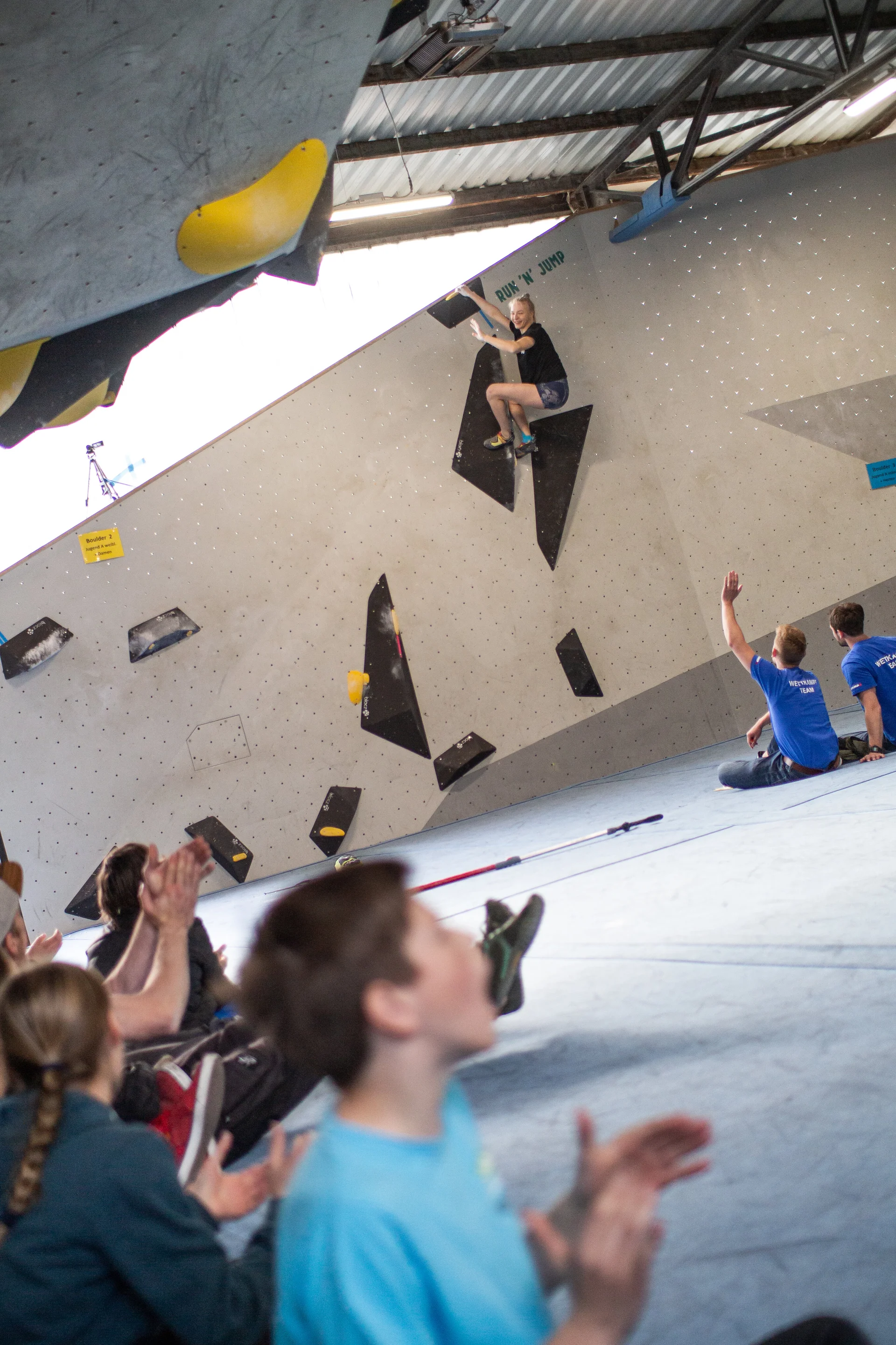 Landesmeisterschaft_Bouldern_Berlin_Sachsen_2022_Finale_Jugend_A_Erwachsene | © Kilian Dorner