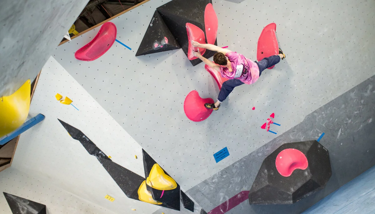 Landesmeisterschaft_Bouldern_Berlin_Sachsen_2022_Finale_Jugend_A_Erwachsene | © Kilian Dorner
