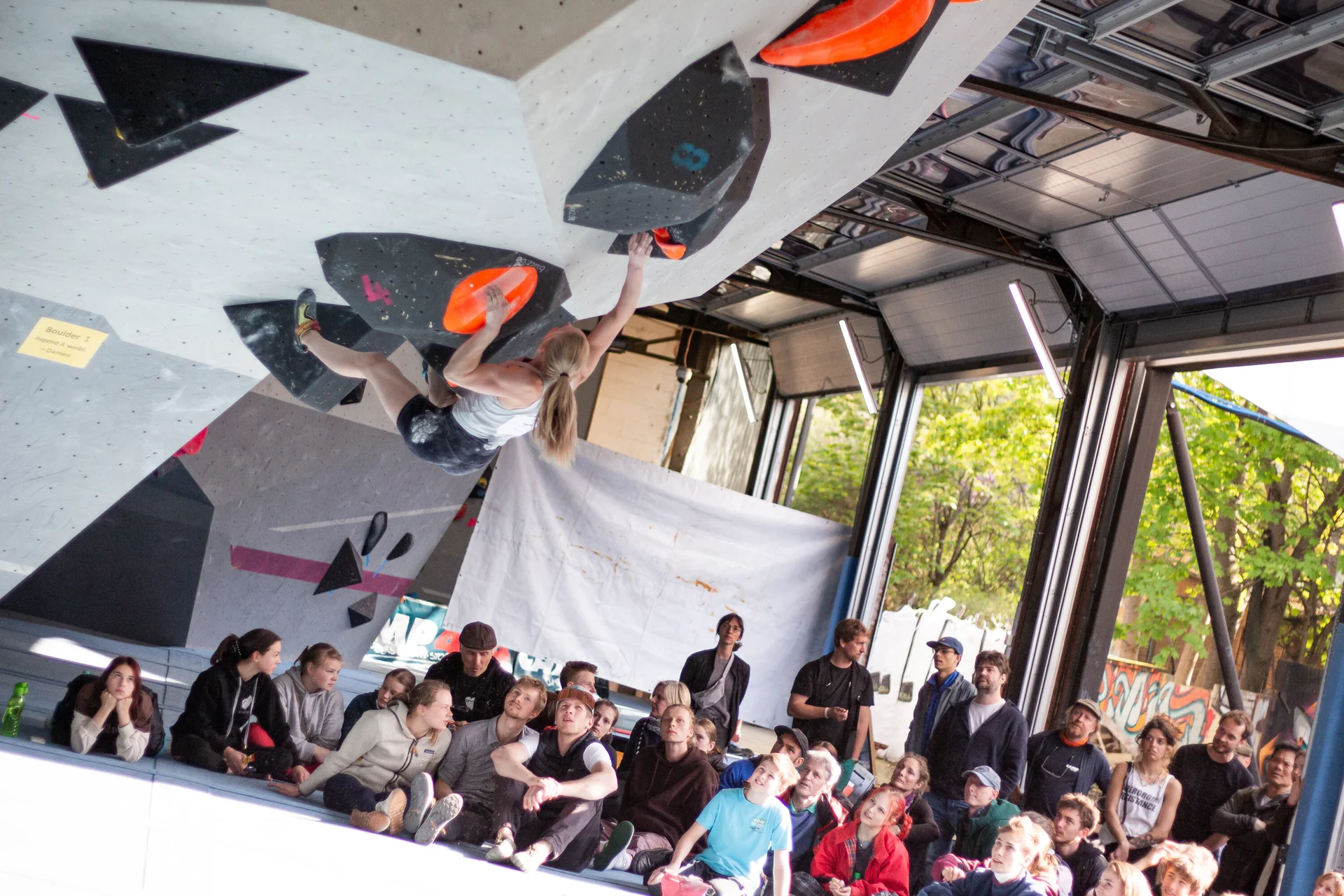 Landesmeisterschaft_Bouldern_Berlin_Sachsen_2022_Finale_Jugend_A_Erwachsene | © Kilian Dorner