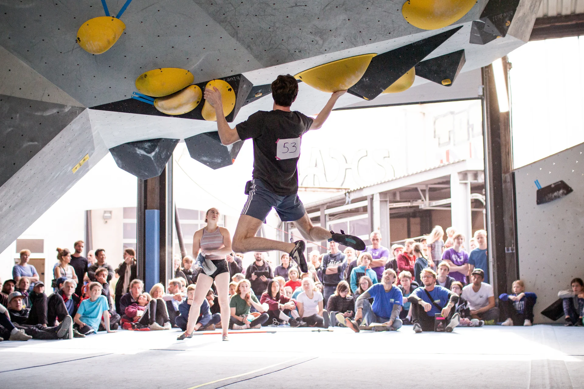 Landesmeisterschaft_Bouldern_Berlin_Sachsen_2022_Finale_Jugend_A_Erwachsene | © Kilian Dorner
