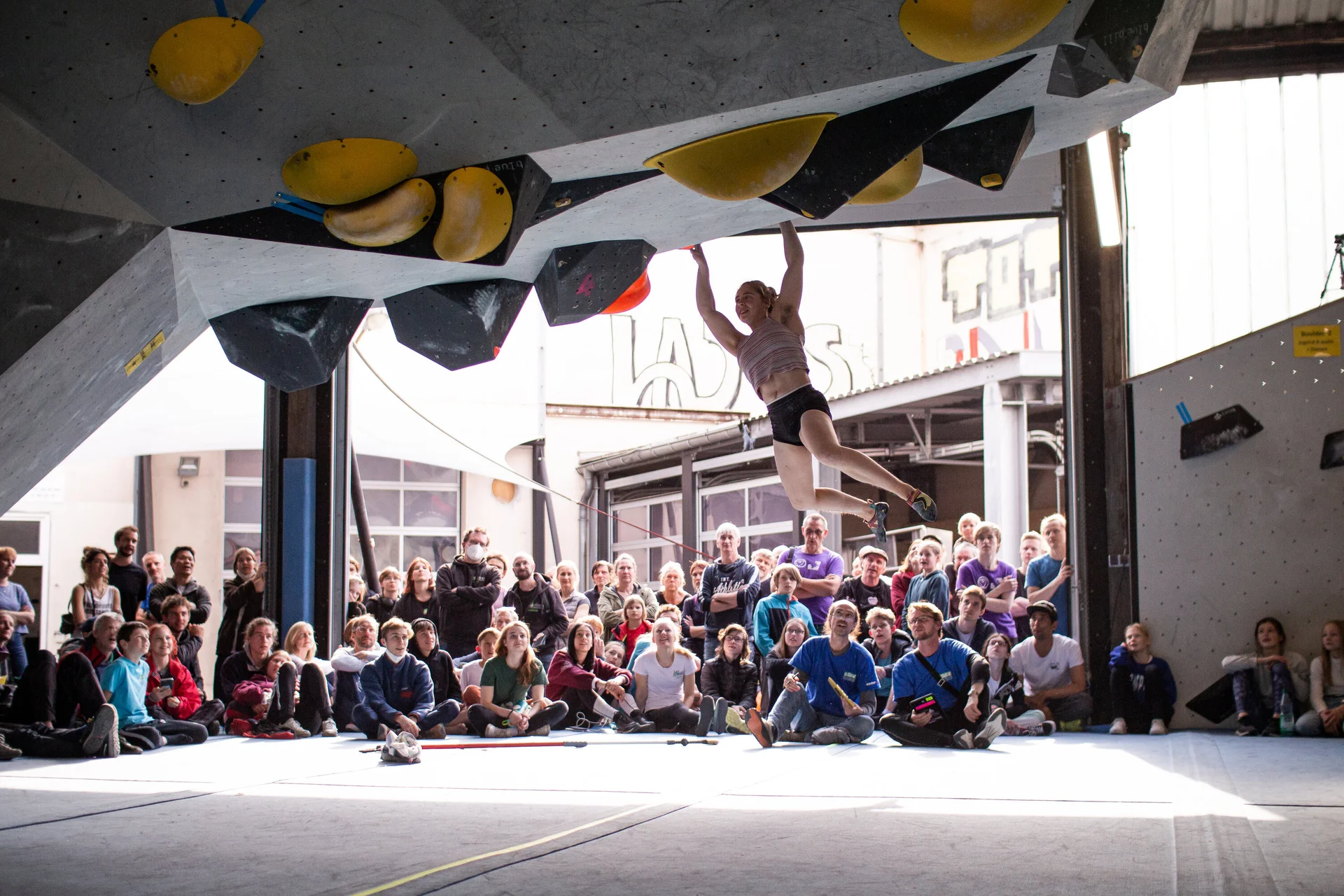 Landesmeisterschaft_Bouldern_Berlin_Sachsen_2022_Finale_Jugend_A_Erwachsene | © Kilian Dorner