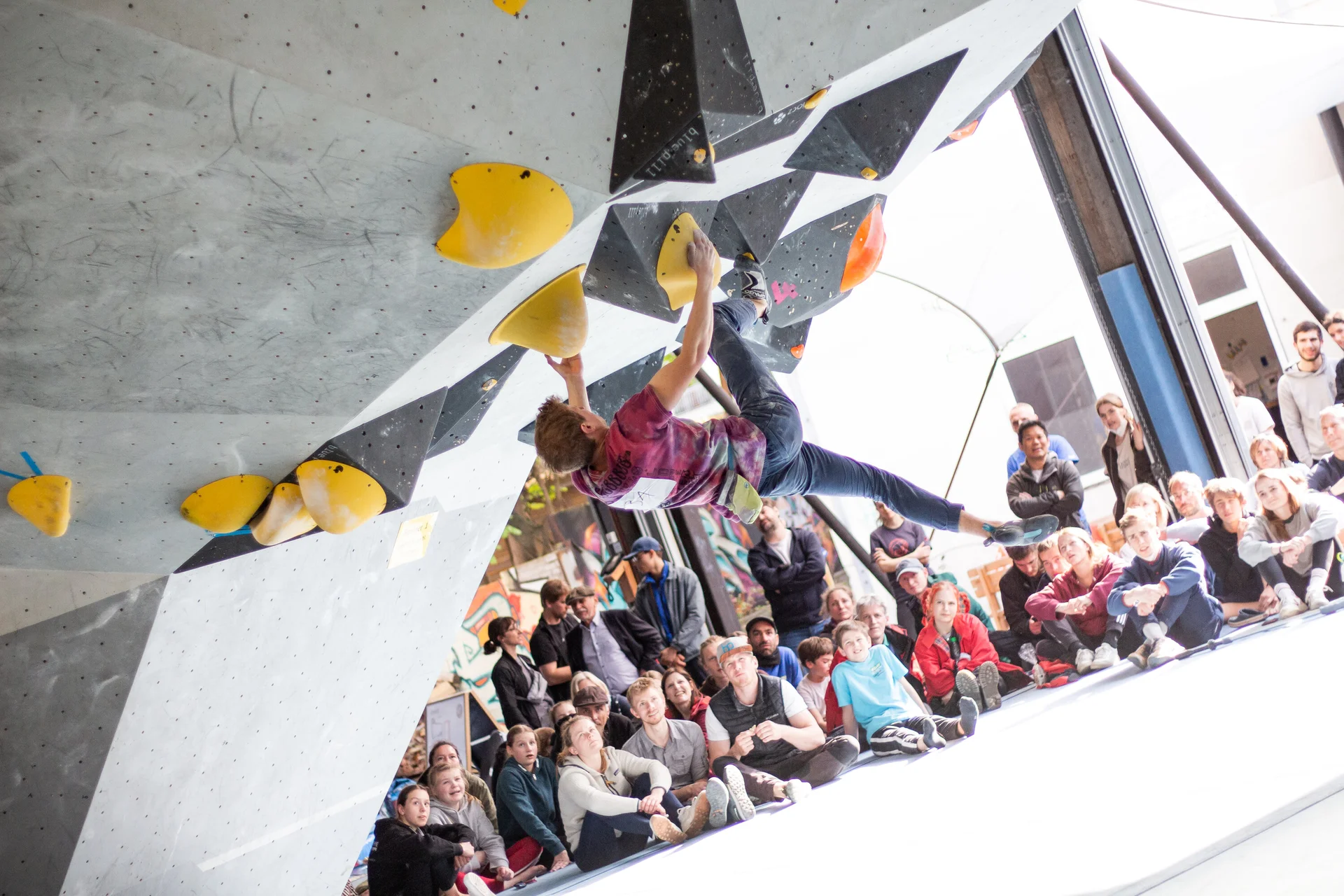 Landesmeisterschaft_Bouldern_Berlin_Sachsen_2022_Finale_Jugend_A_Erwachsene | © Kilian Dorner